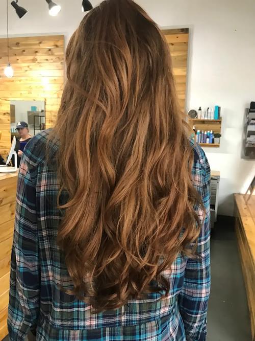 Hair Extensions photo, Denver Colorado. Here’s the back of my wedding Client. At how that falls righ(..)